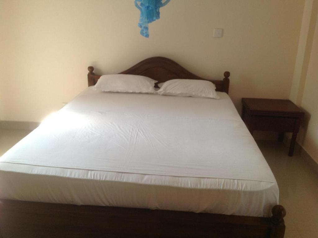 Araliya Blue Beach View Hotel Kudapaduwa Экстерьер фото