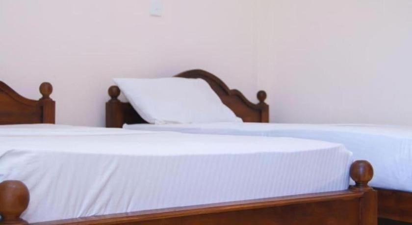 Araliya Blue Beach View Hotel Kudapaduwa Экстерьер фото